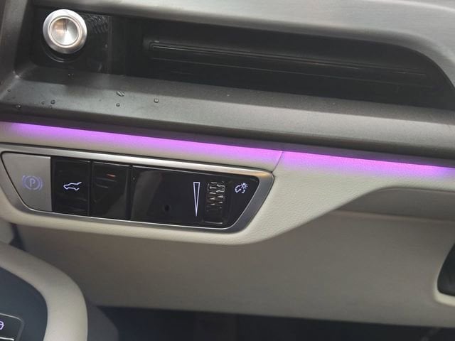 2026 Cadillac VISTIQ Sport - Photo 12