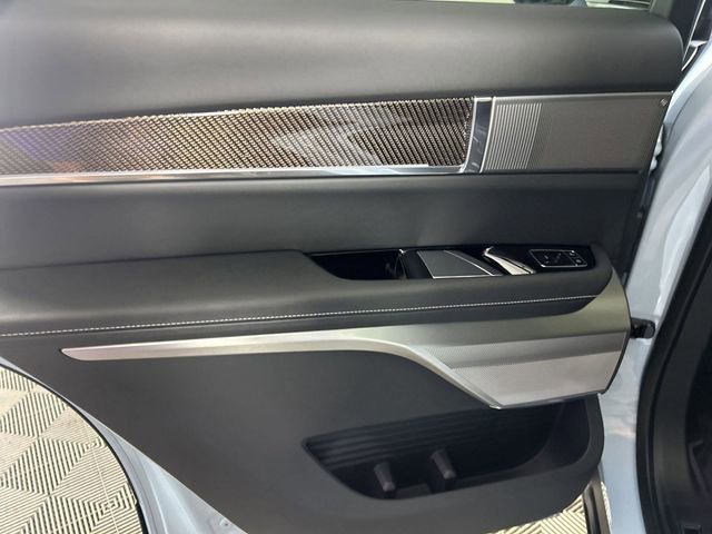 2026 Cadillac VISTIQ Sport - Photo 37