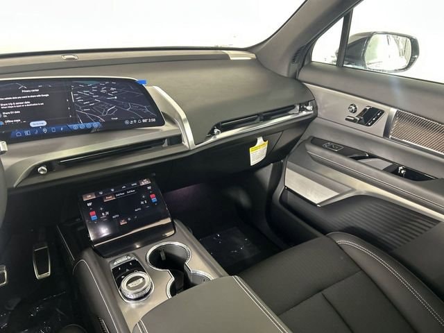 2026 Cadillac VISTIQ Sport - Photo 39