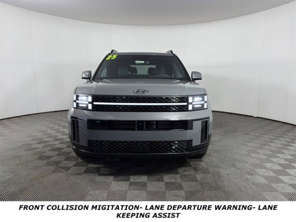 Used 2025 Hyundai Santa Fe