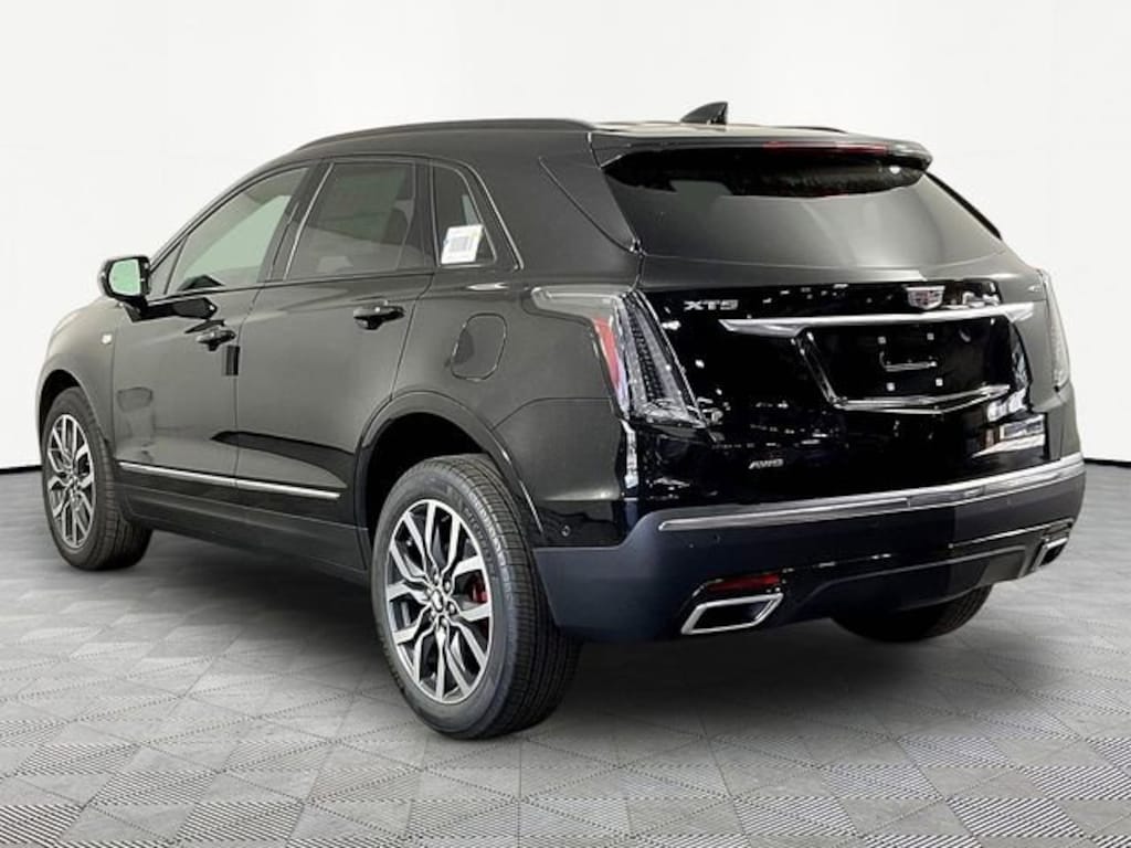 New 2026 CADILLAC XT5 Sport SUV