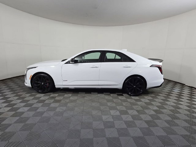 2026 Cadillac CT4 V-Series - Photo 29