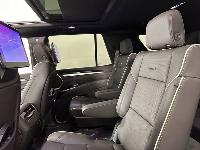 2025 Cadillac Escalade Sport - Photo 11