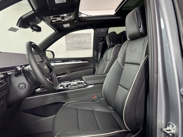 2025 Cadillac Escalade Sport - Photo 10