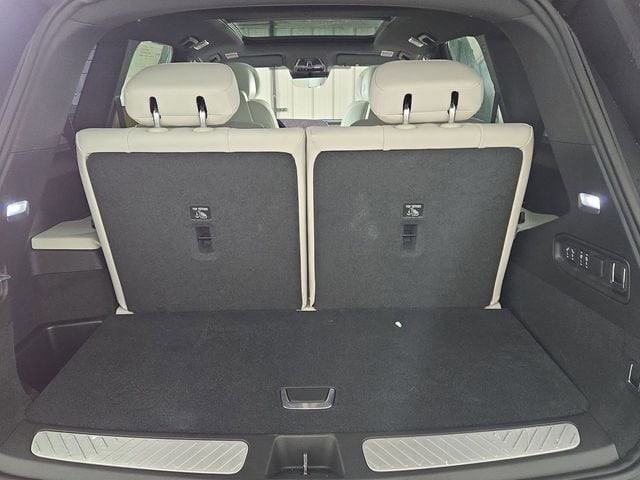 2026 Cadillac VISTIQ Sport - Photo 25