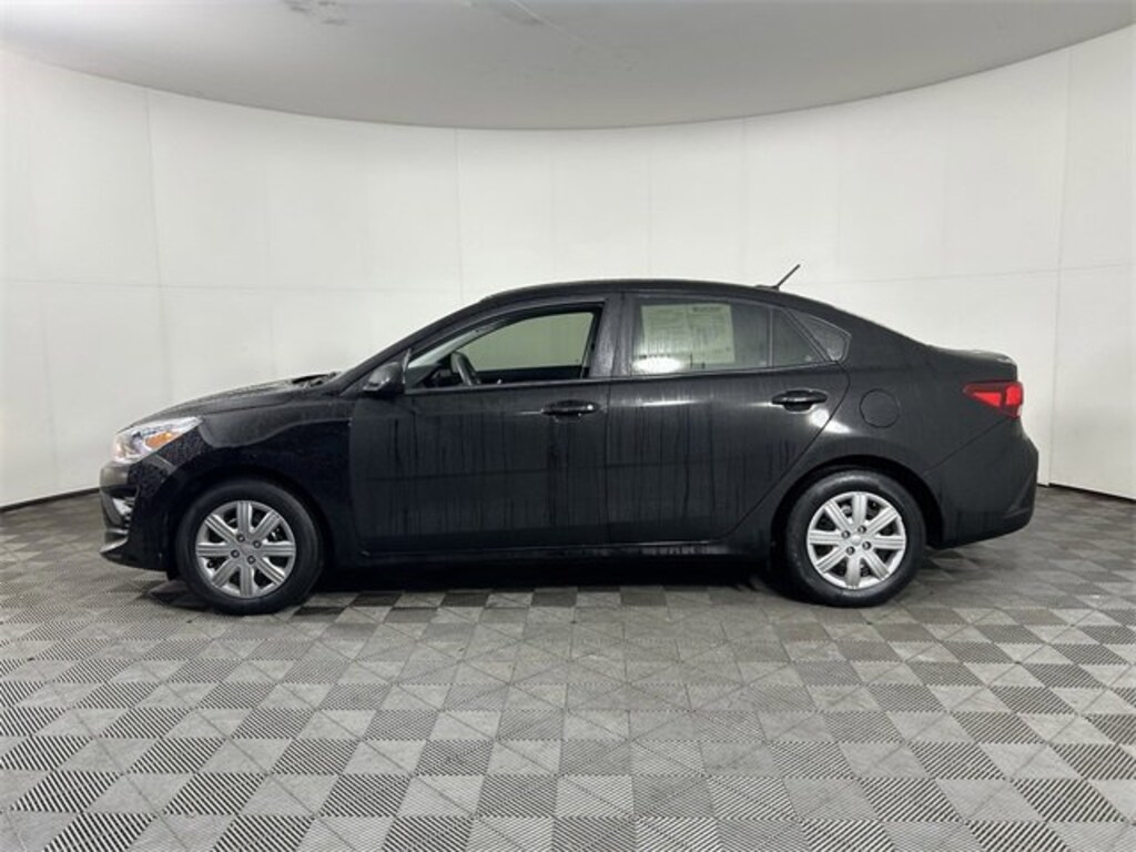 Used 2022 Kia Rio