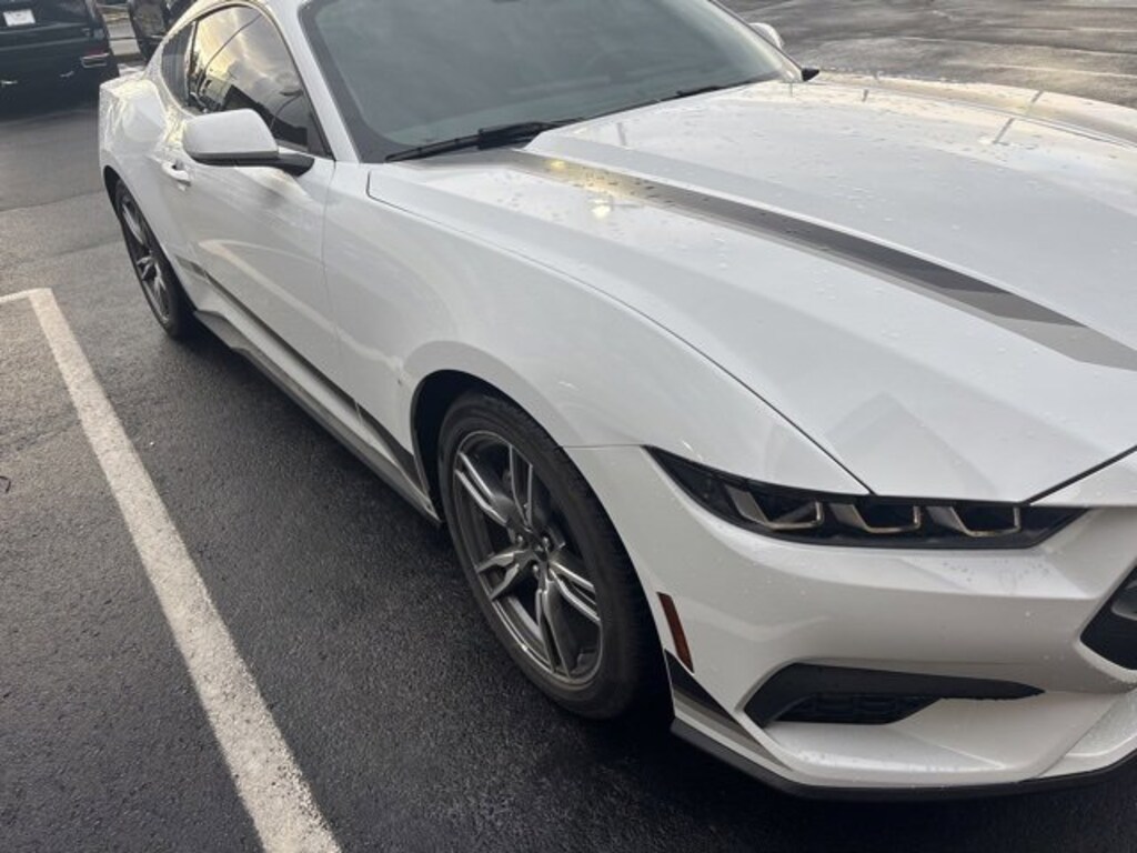 Used 2024 Ford Mustang