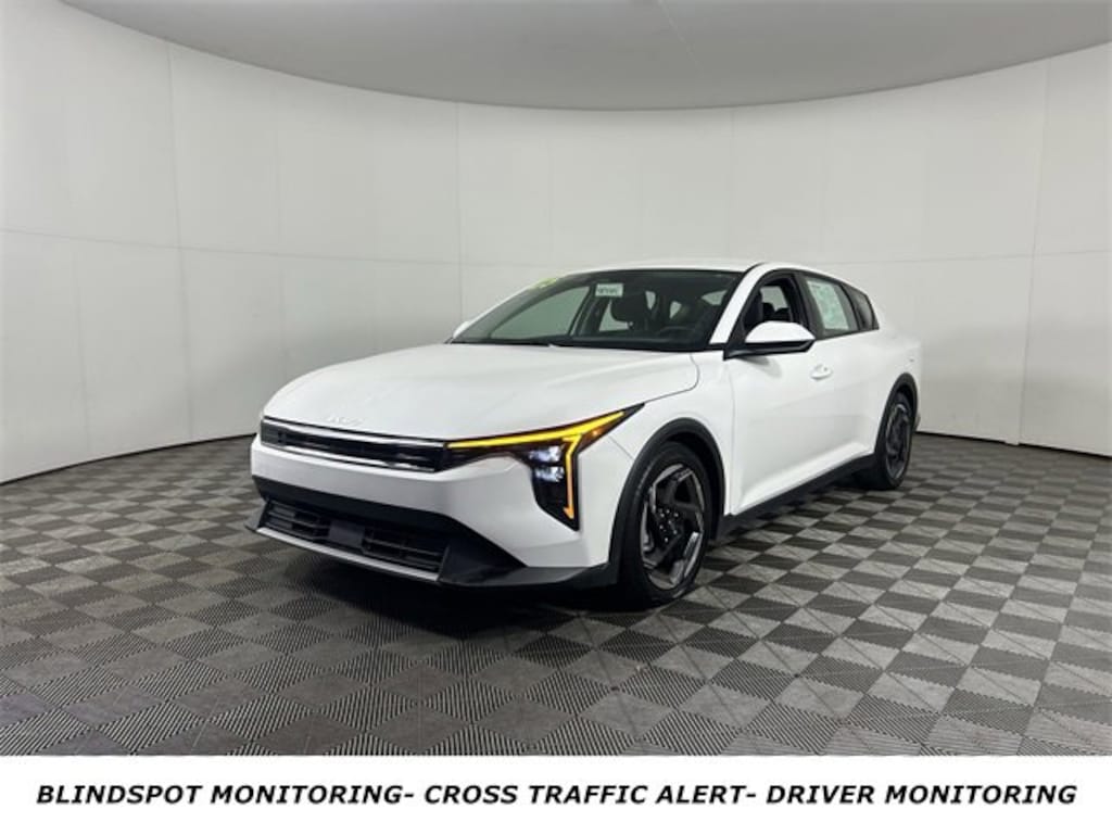 Used 2025 Kia K4