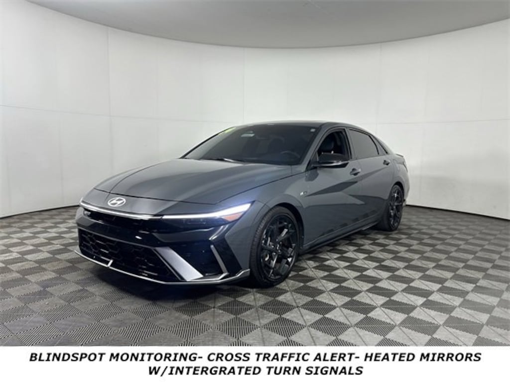 Used 2024 Hyundai Elantra