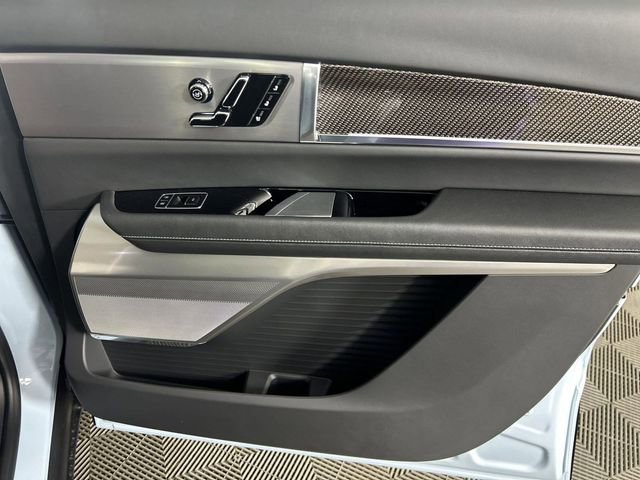 2026 Cadillac VISTIQ Sport - Photo 44