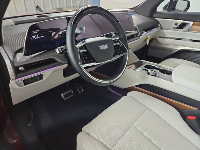 2026 Cadillac VISTIQ Sport - Photo 6