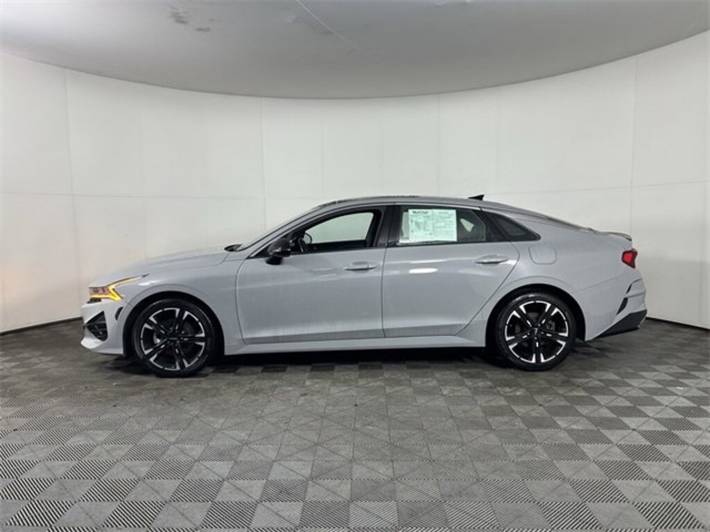 Used 2022 Kia K5