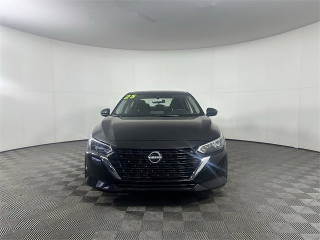 Used 2025 Nissan Sentra
