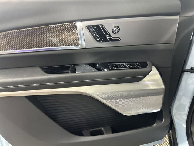 2026 Cadillac VISTIQ Sport - Photo 32