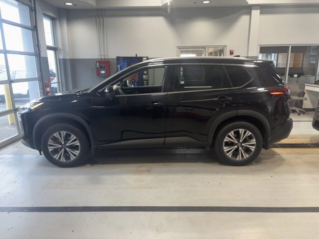 Used 2021 Nissan Rogue