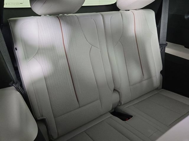 2026 Cadillac VISTIQ Sport - Photo 24