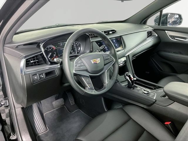 2025 Cadillac XT5 Luxury - Photo 14