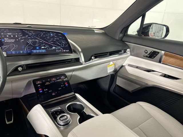 2026 Cadillac VISTIQ Sport - Photo 43