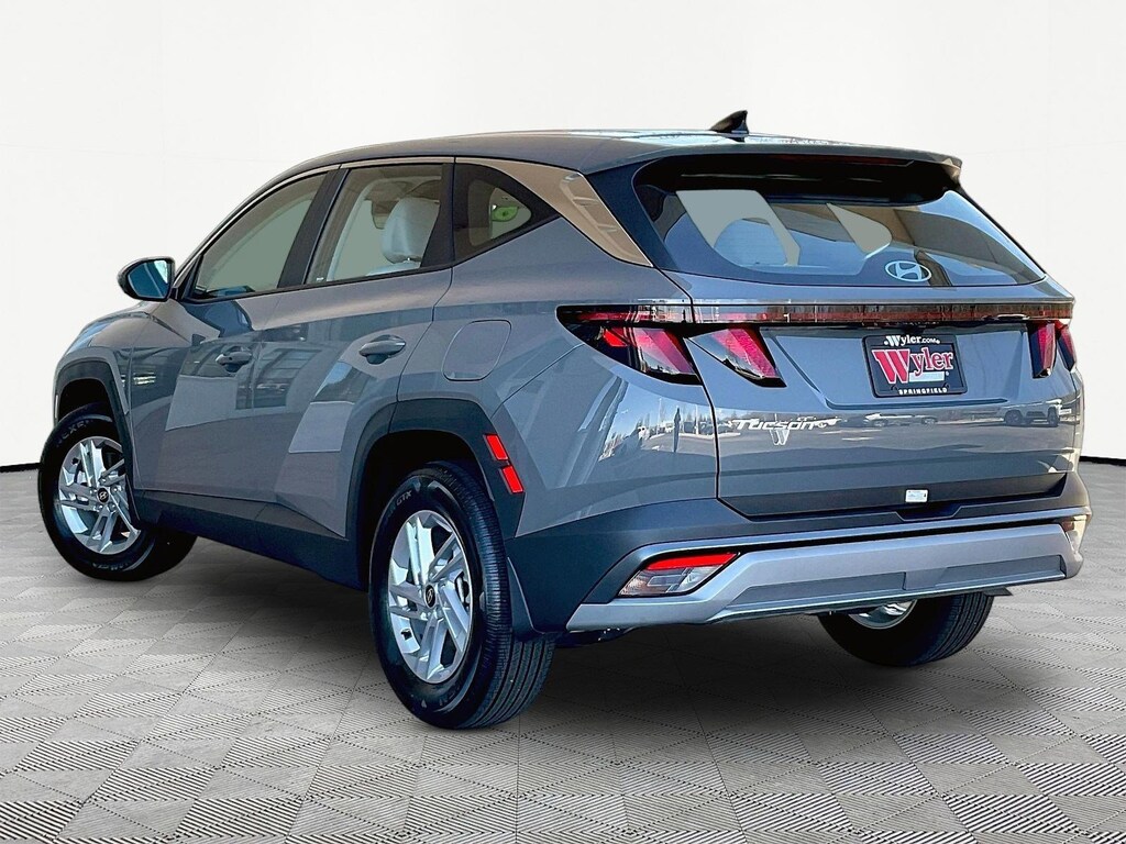 Used 2026 Hyundai Tucson SE AWD SUV