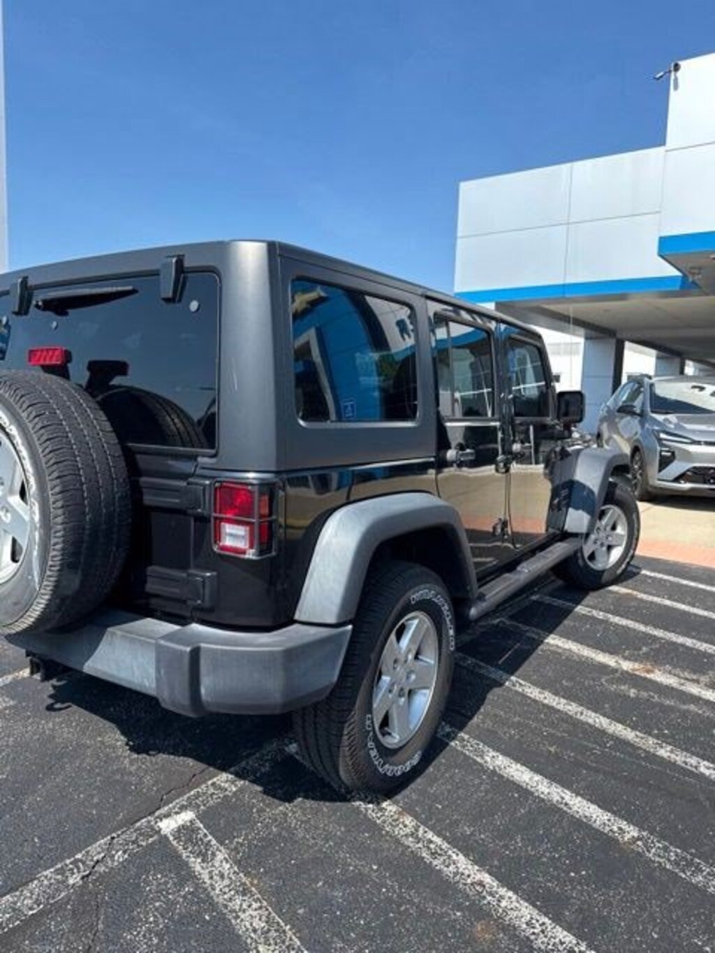 Used 2017 Jeep Wrangler Unlimited Sport 4x4 SUV