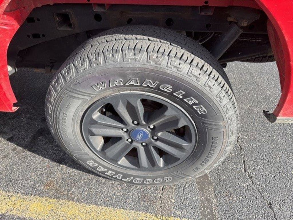 Used 2017 Ford F-150 XL 4WD SuperCab 6.5 Box Truck SuperCab Styleside