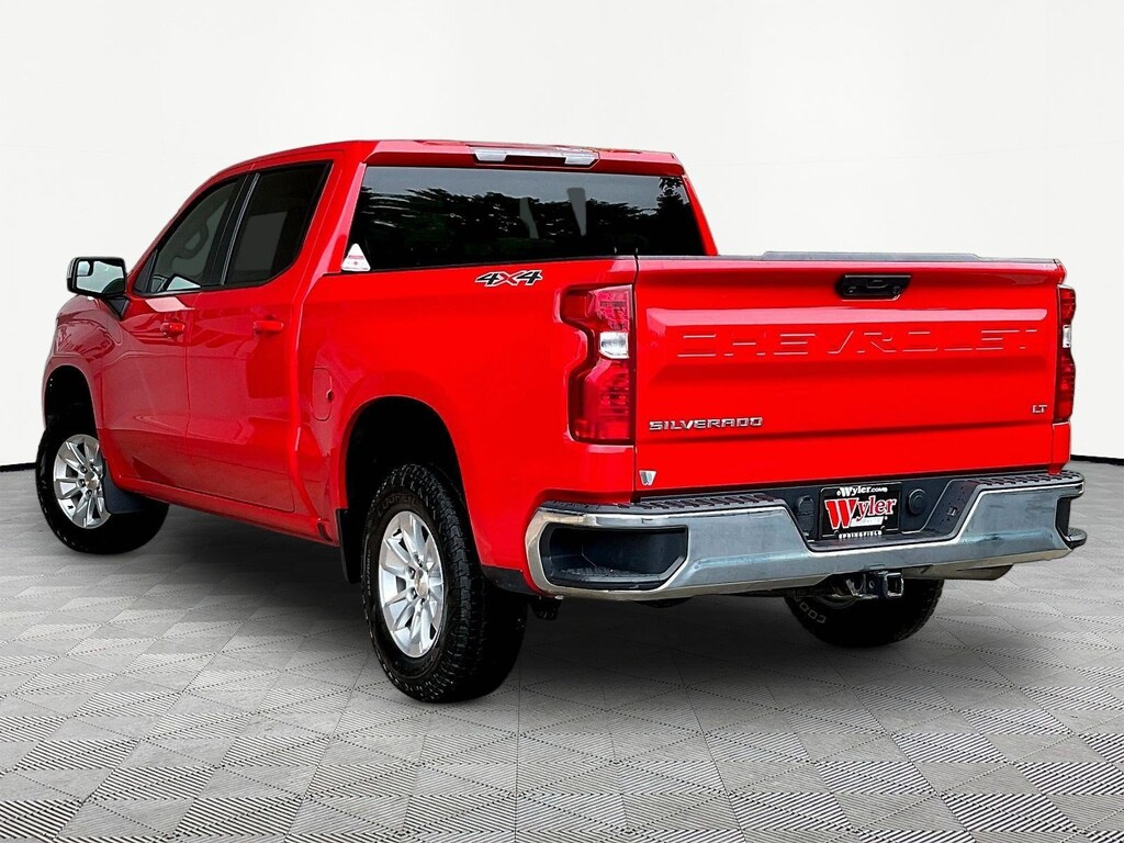 Used 2023 Chevrolet Silverado 1500 4WD Crew Cab 147 LT w/1LT Truck Crew Cab