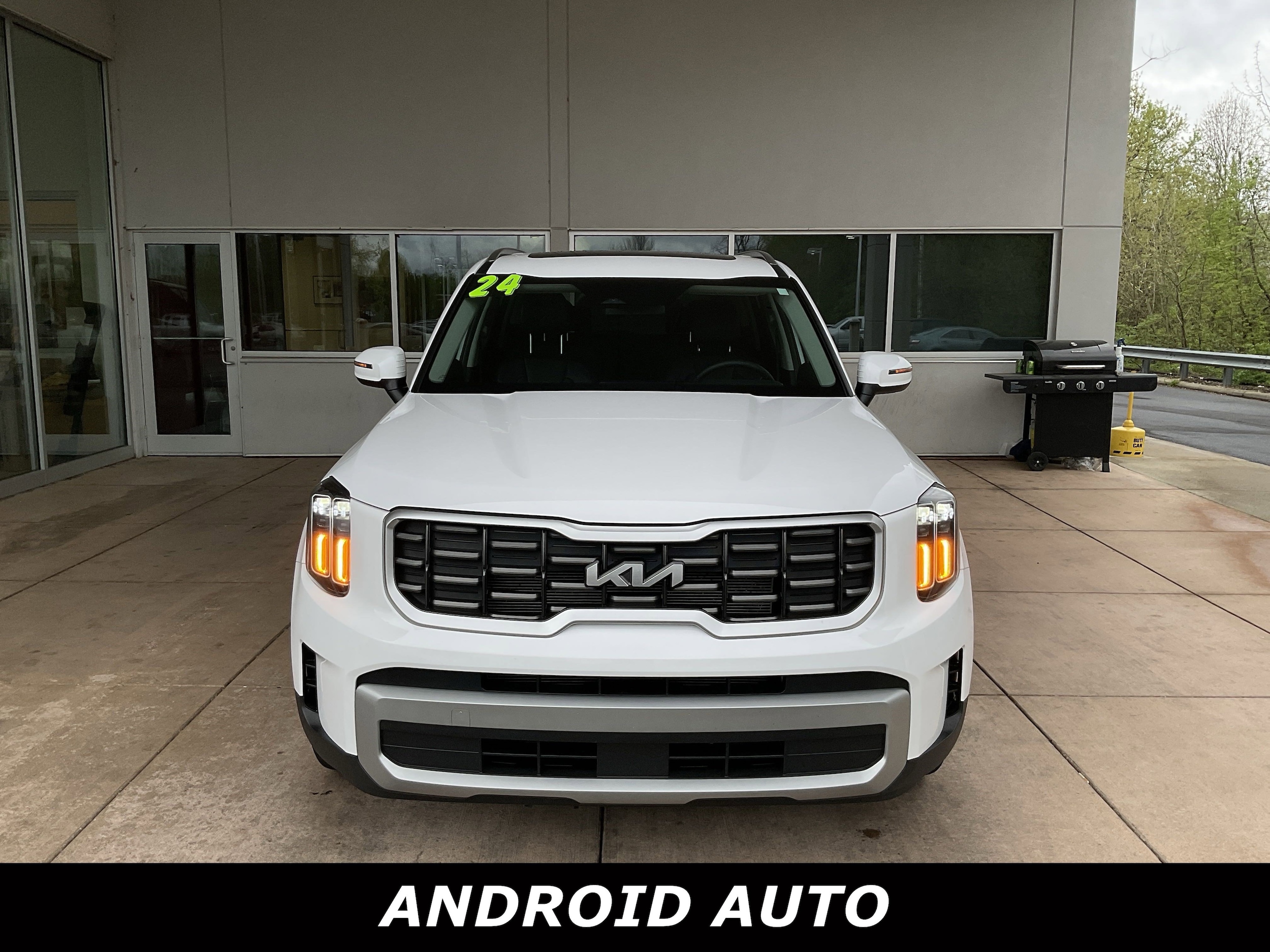 Used 2024 Kia Telluride S with VIN 5XYP6DGC8RG412176 for sale in Springfield, OH