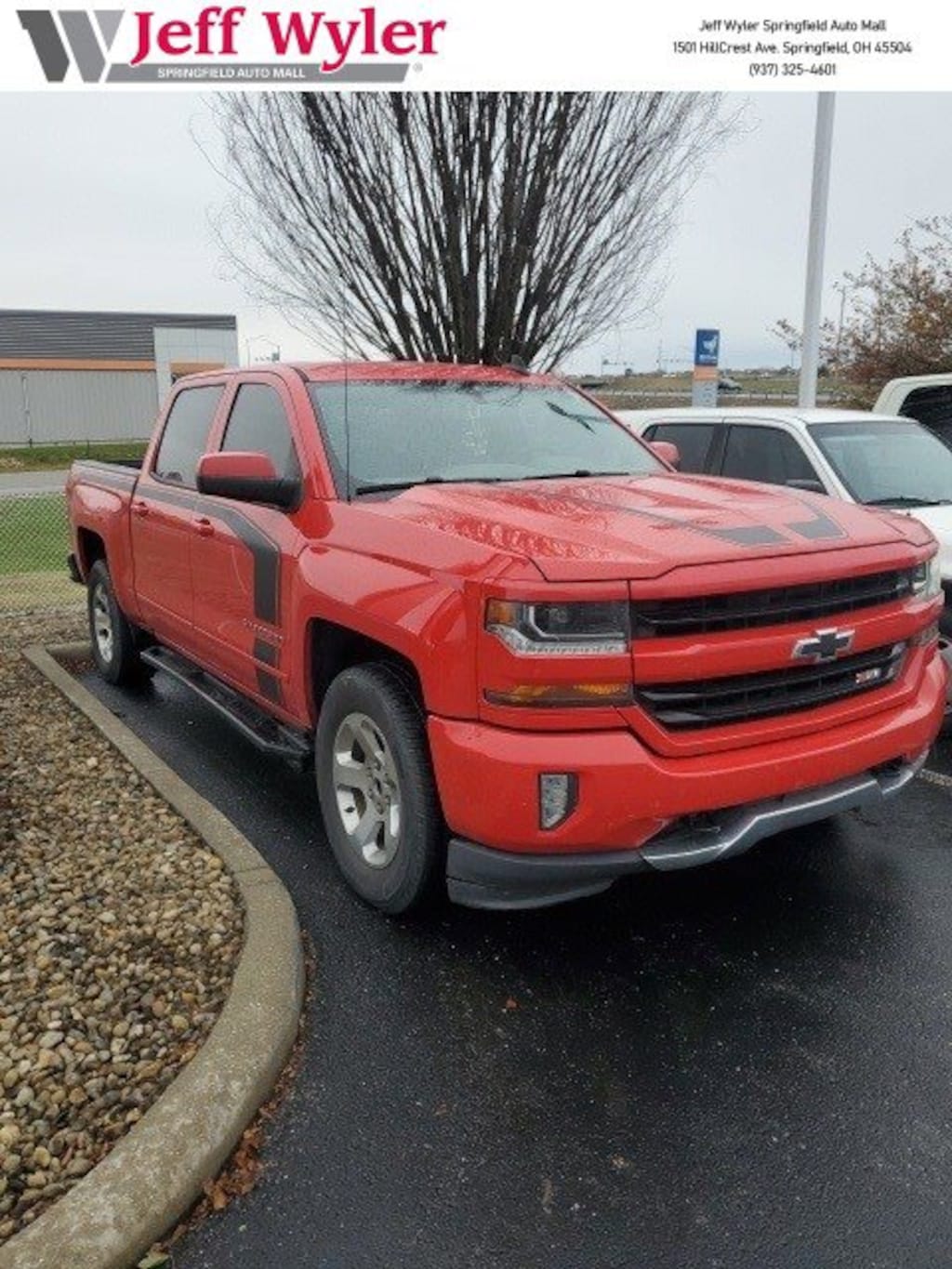 Used 2018 Chevrolet Silverado 1500 4WD Crew Cab 143.5 LT w/2LT Truck Crew Cab