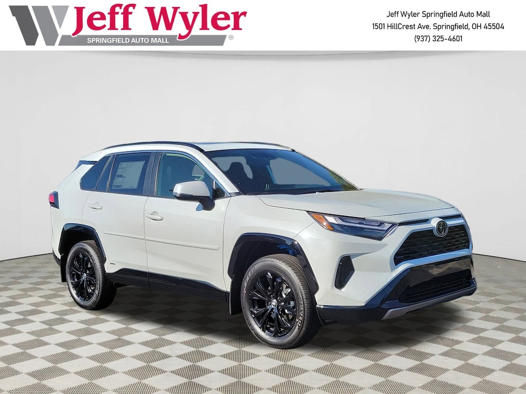 Used 2025 Toyota RAV4 Hybrid SE AWD SUV
