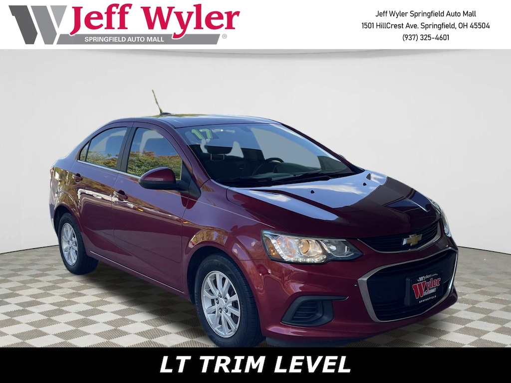 Used 2017 Chevrolet Sonic 4dr Sdn Auto LT Sedan