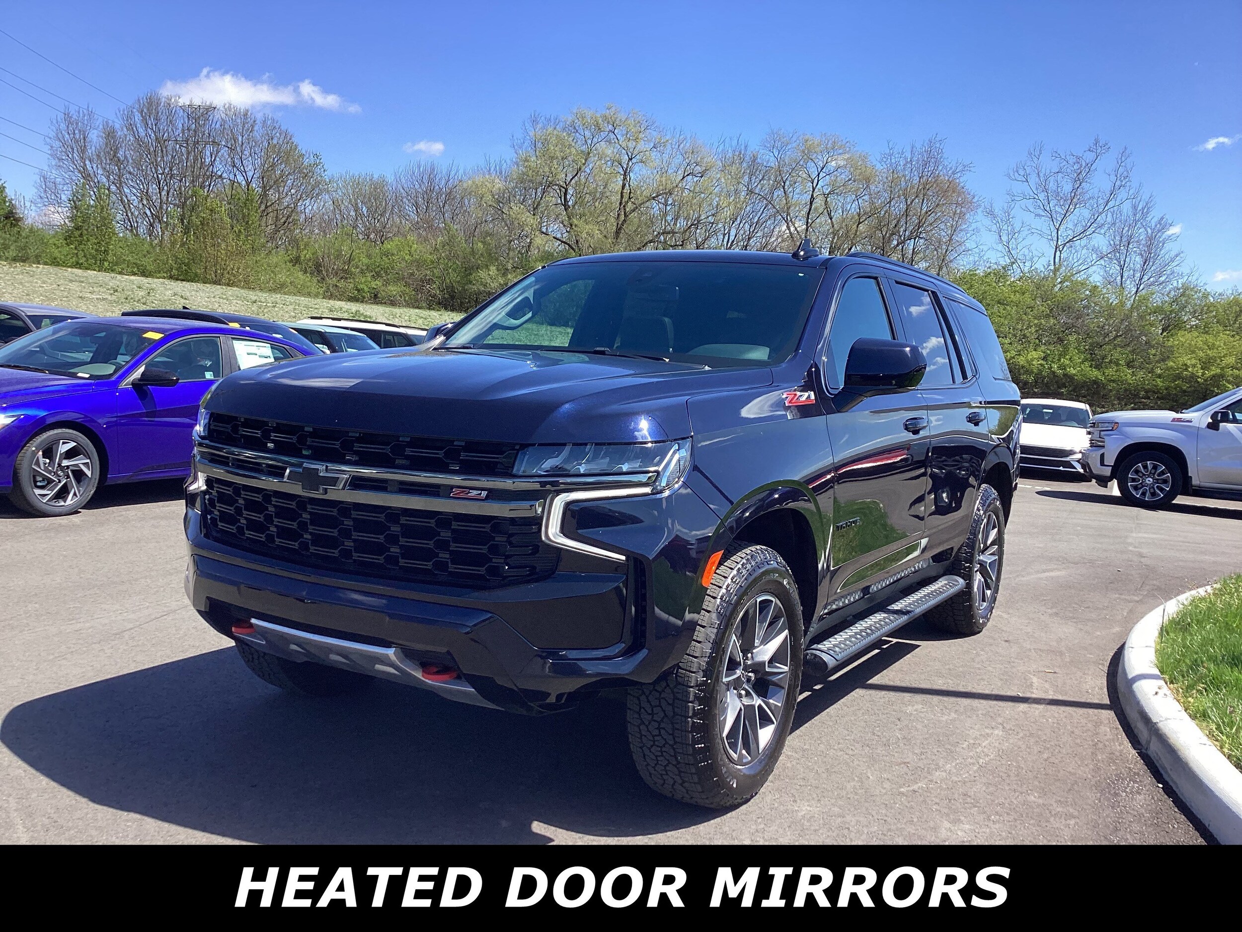 2021 Chevrolet Tahoe Z71 photo 2
