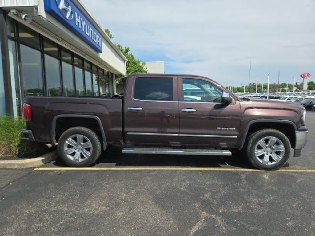 Used 2016 GMC Sierra 1500 4WD Crew Cab 143.5 SLT Truck Crew Cab