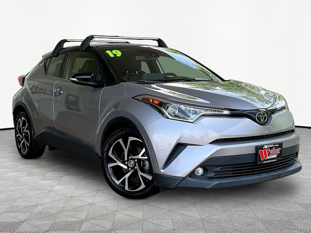 Used 2019 Toyota C-HR Limited FWD SUV