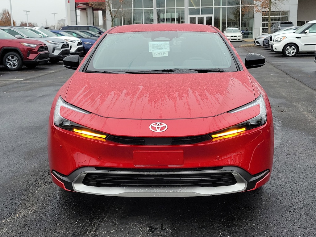 New 2026 Toyota Prius Plug-In Hybrid SE Hatchback