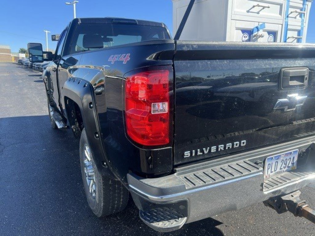 Used 2016 Chevrolet Silverado 2500HD 4WD Reg Cab 133.6 LT Truck Regular Cab