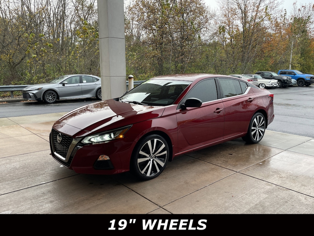 Used 2020 Nissan Altima 2.5 SR AWD Sedan Sedan