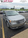  Chrysler Town & Country