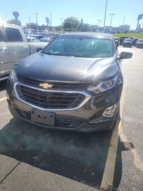 Used 2018 Chevrolet Equinox LT with VIN 2GNAXSEV3J6312555 for sale in Springfield, OH