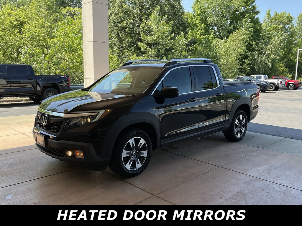 Used 2017 Honda Ridgeline RTL-T 4x4 Crew Cab 5.3 Bed Truck Crew Cab