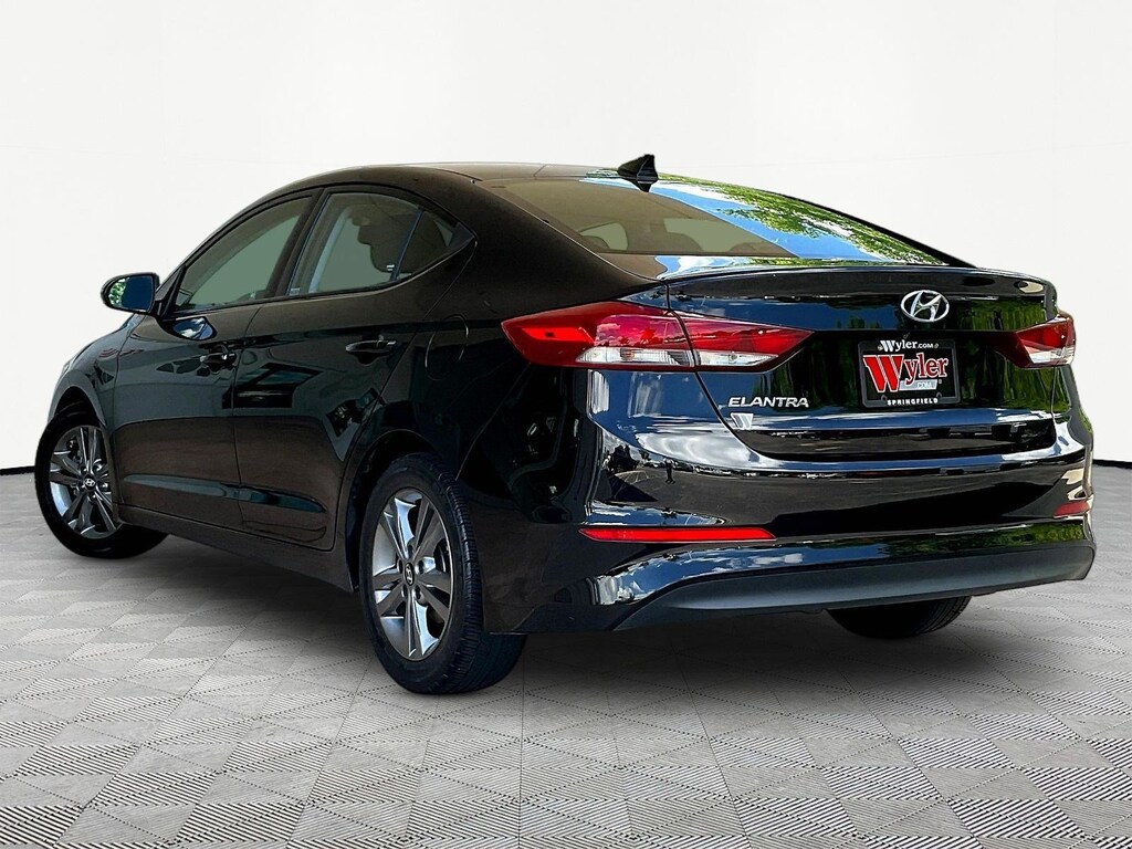 Used 2018 Hyundai Elantra SEL 2.0L Auto (Alabama) Sedan