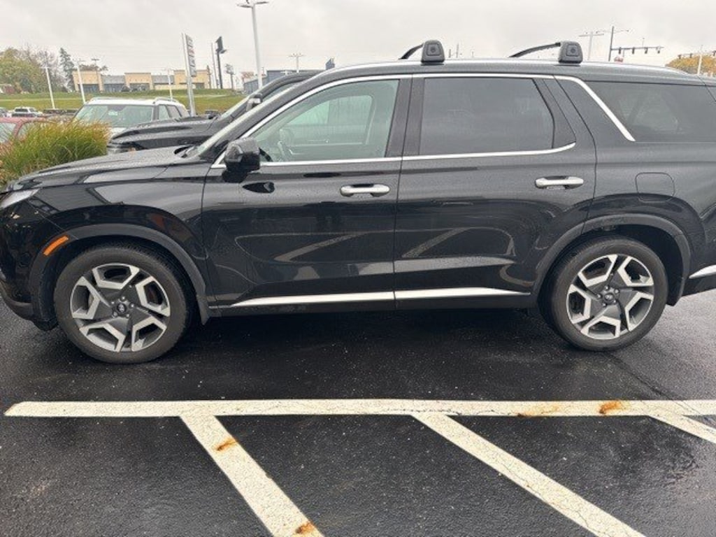 Used 2024 Hyundai Palisade Limited AWD SUV