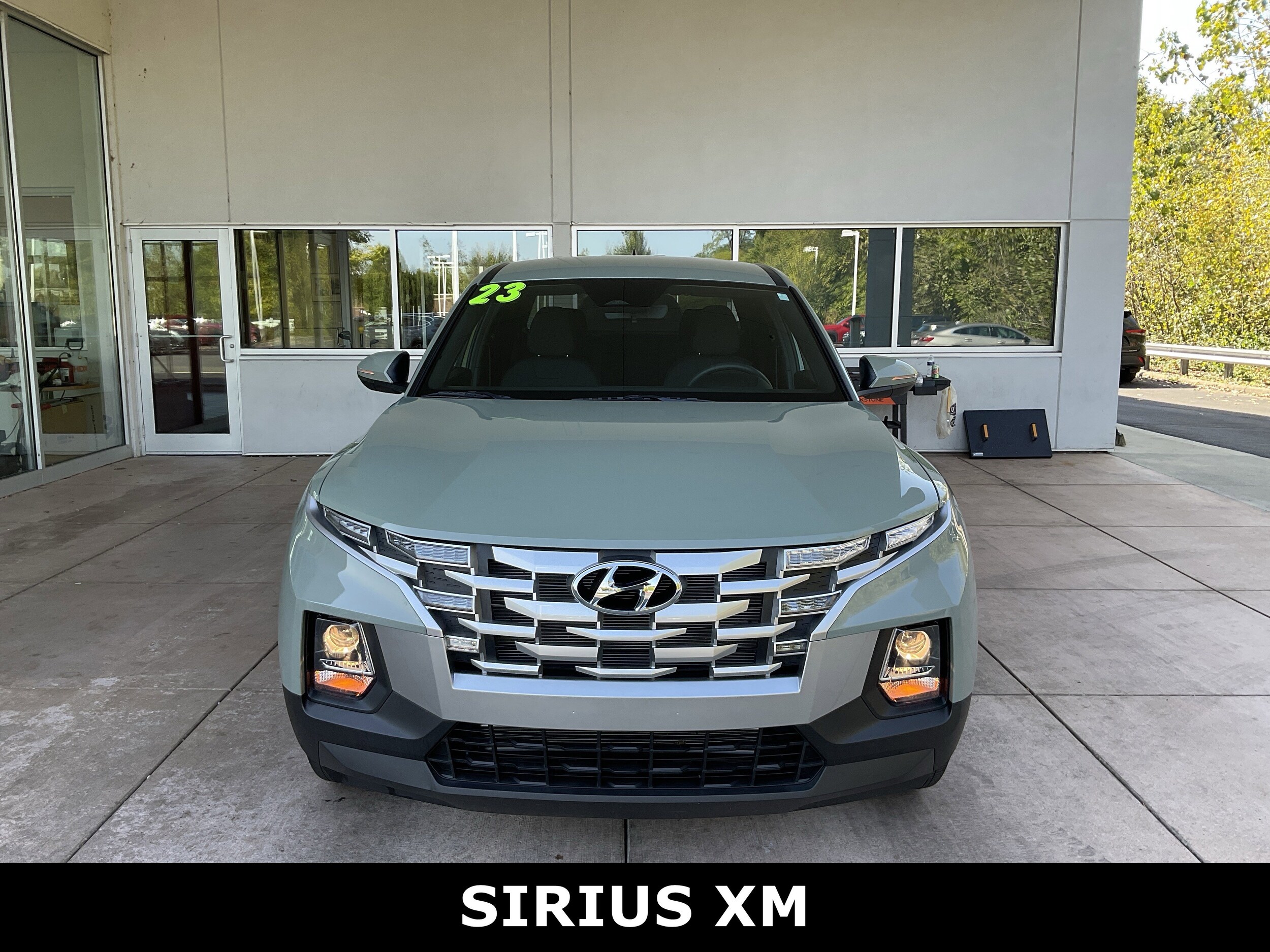 2023 Hyundai Santa Cruz SEL photo 2