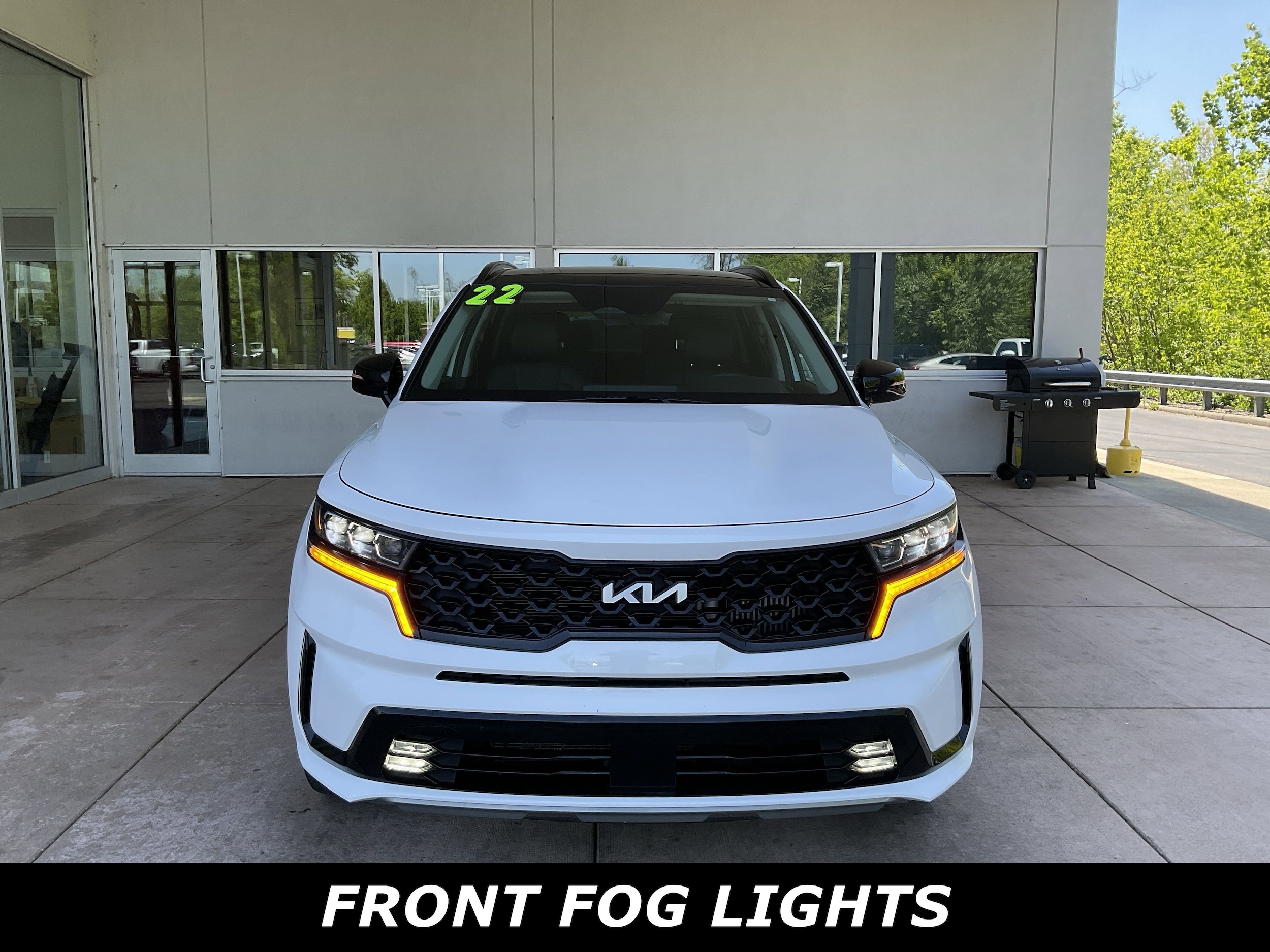 Used 2022 Kia Sorento SX with VIN 5XYRKDLF8NG120252 for sale in Springfield, OH