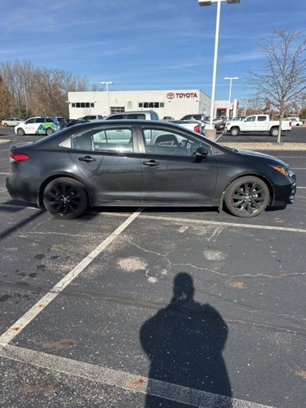 Used 2021 Toyota Corolla SE CVT Sedan