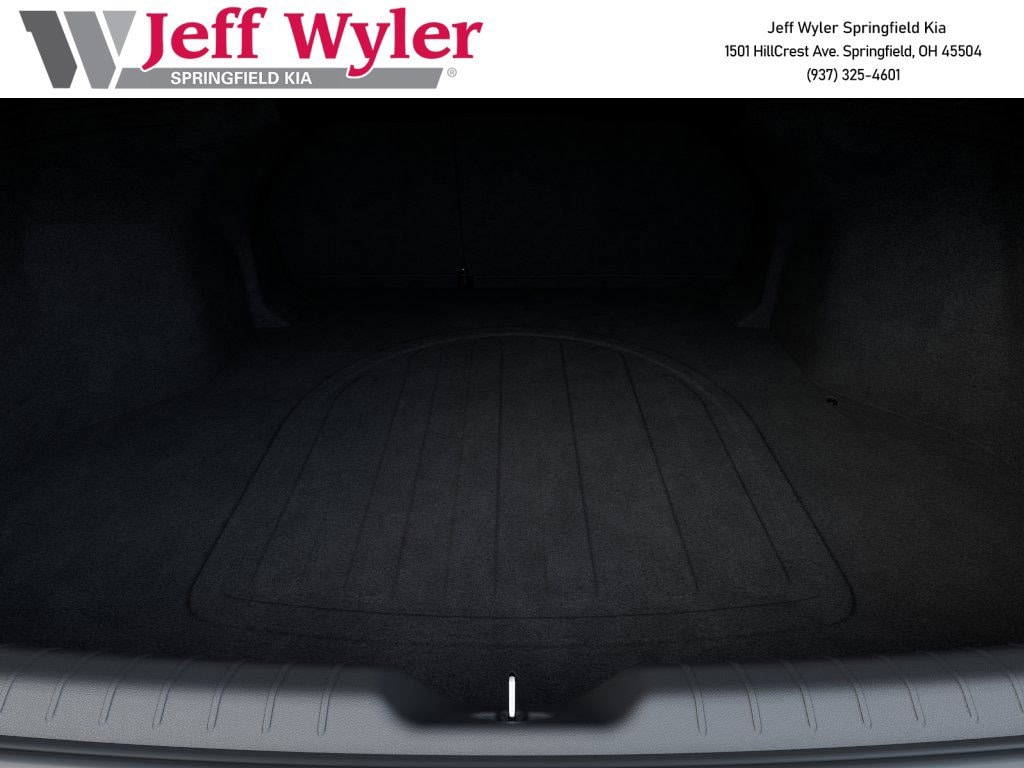 2025 Kia K4 GT-Line's photo