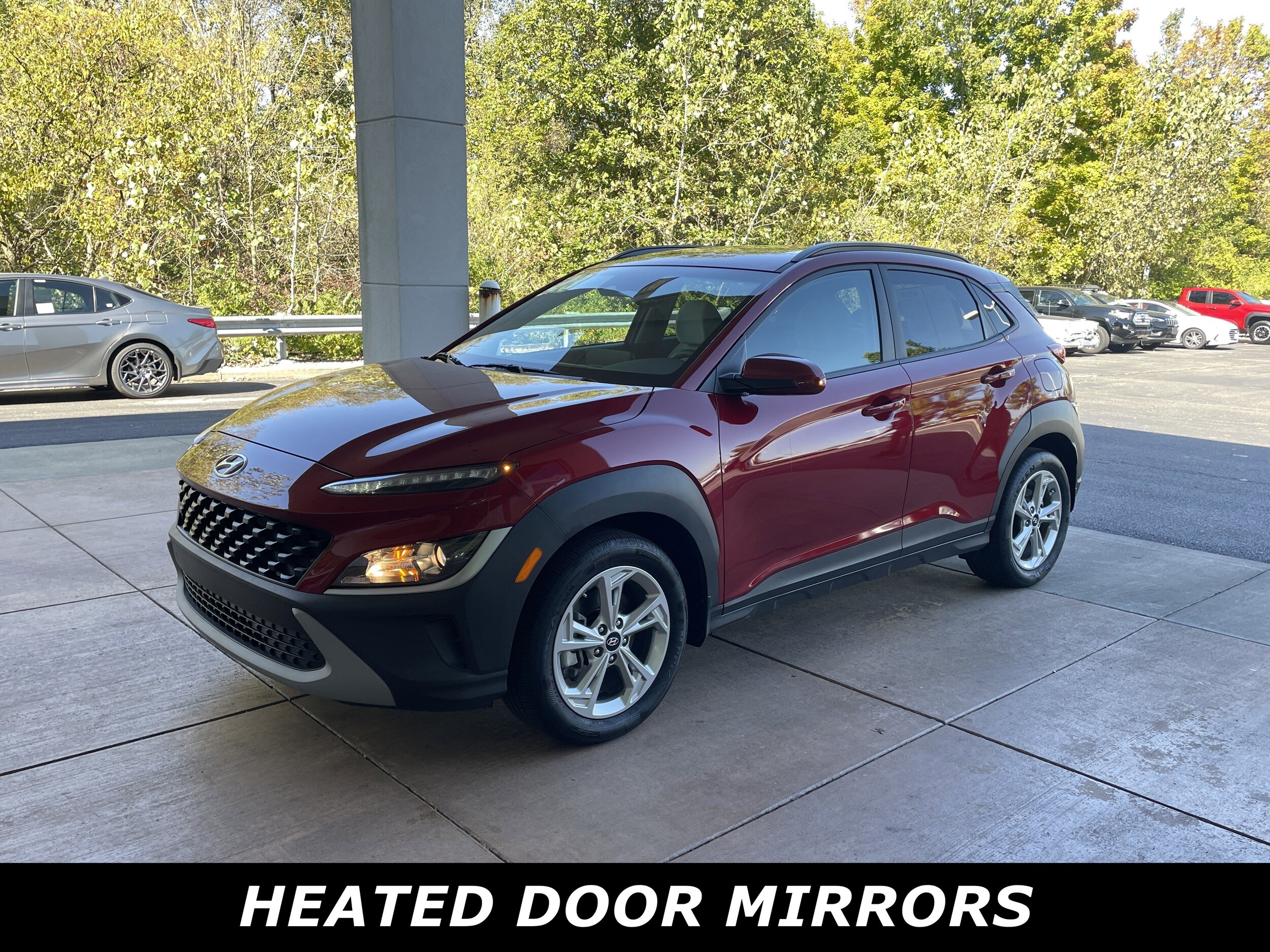 2023 Hyundai Kona SEL photo 3