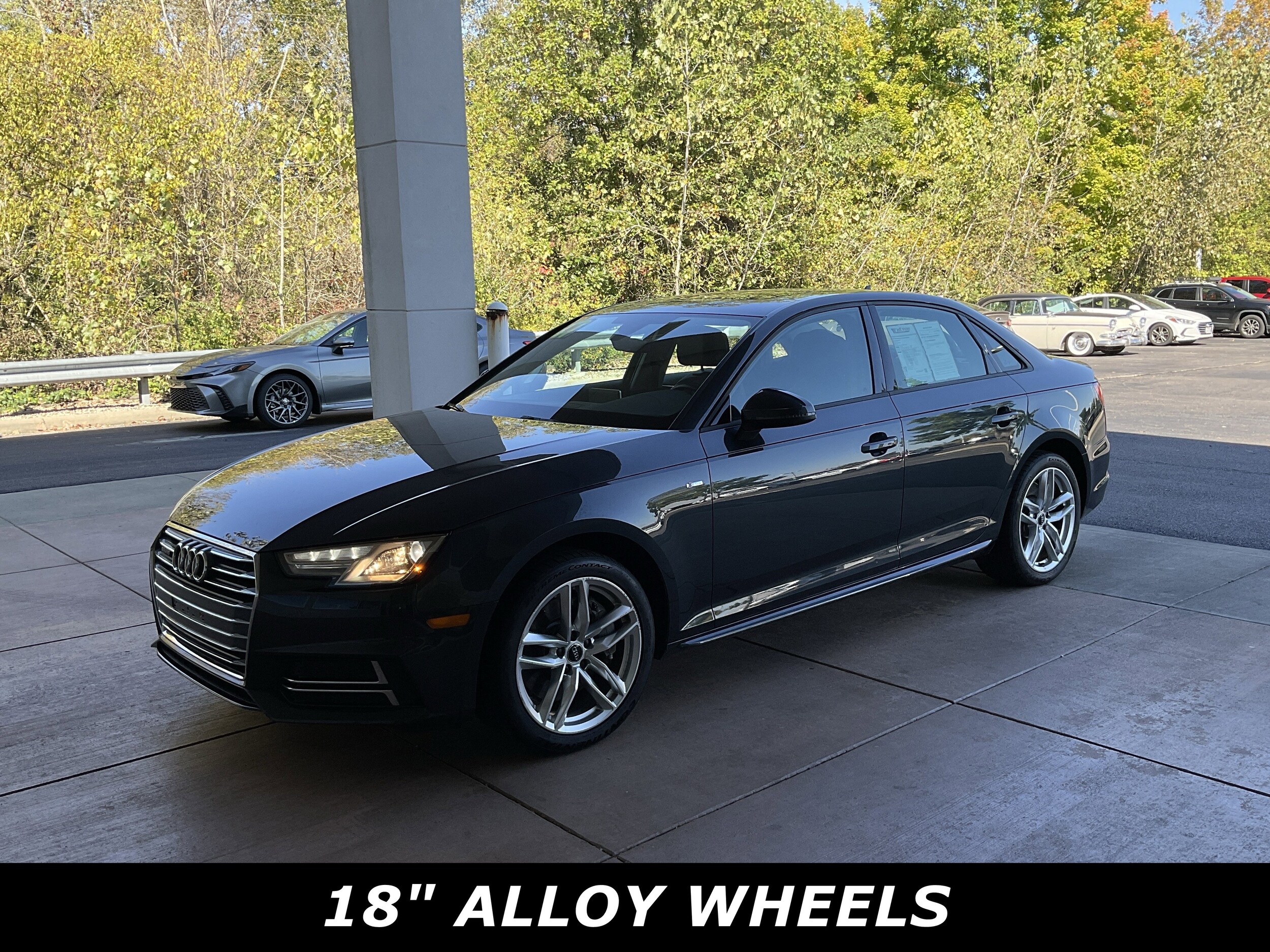 2017 Audi A4 TFSI Premium Quattro photo 2