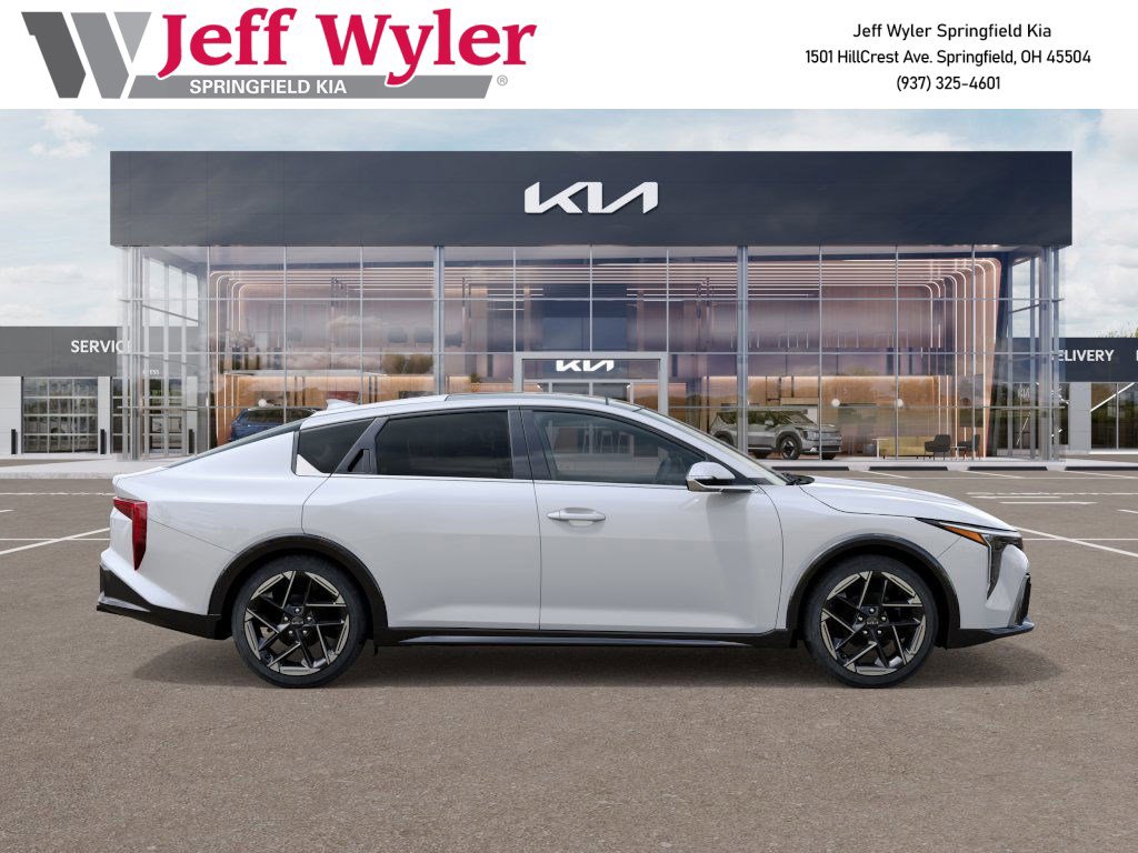 2025 Kia K4 GT-Line's photo