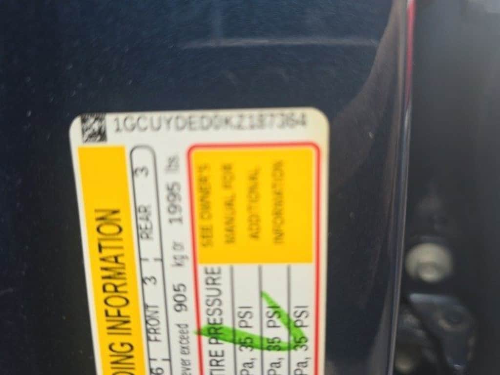 Used 2019 Chevrolet Silverado 1500 4WD Crew Cab 147 LT Truck Crew Cab