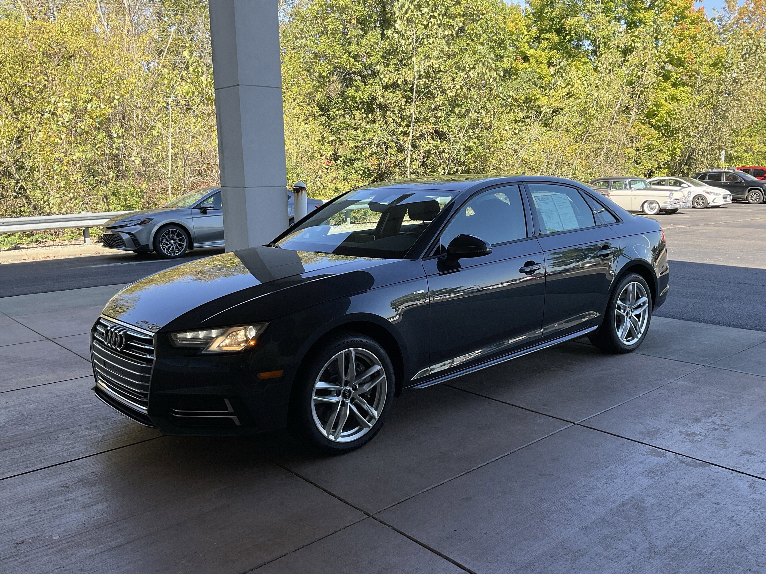 2017 Audi A4 TFSI Premium Quattro photo 3